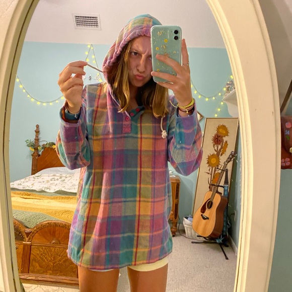 vintage rainbow flannel button up hoodie! - Picture 8 of 9